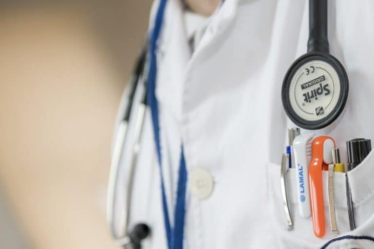 doctorרר